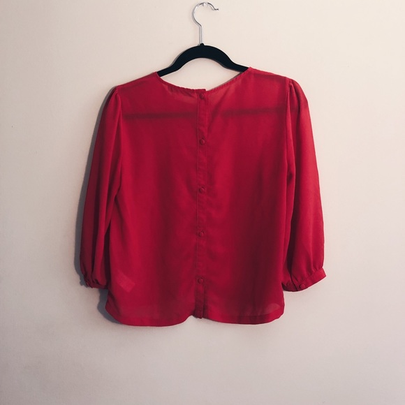 🎉 HP 🎉 F21 | Red Chiffon Blouse - Picture 3 of 5
